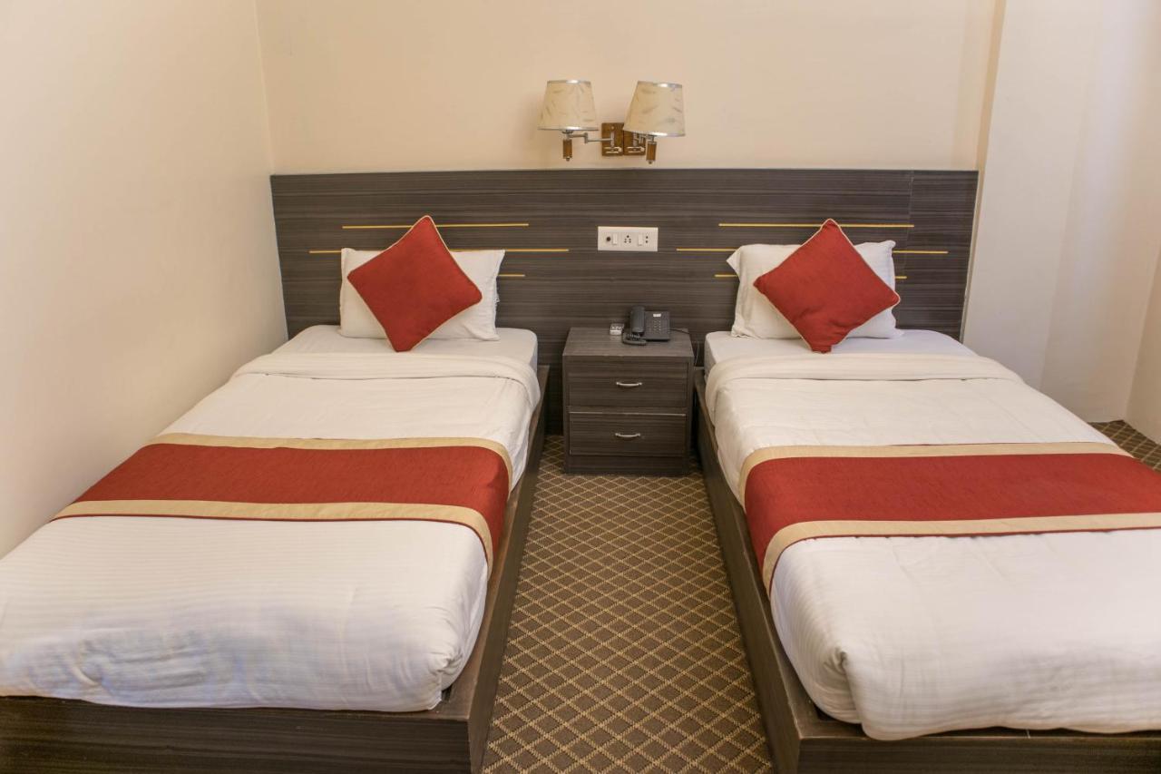 Mirage Inn Rummindei Extérieur photo